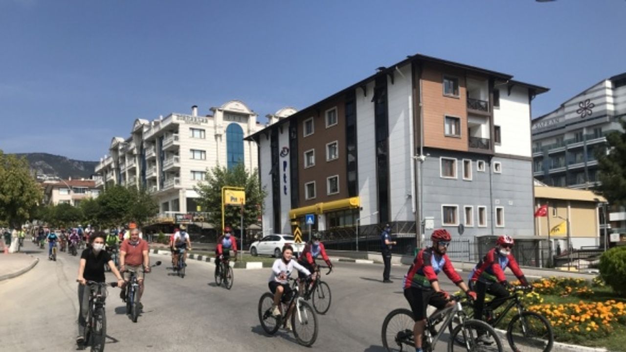 Safranbolu'da Avrupa Hareketlilik Haftası kortejle kutlandı