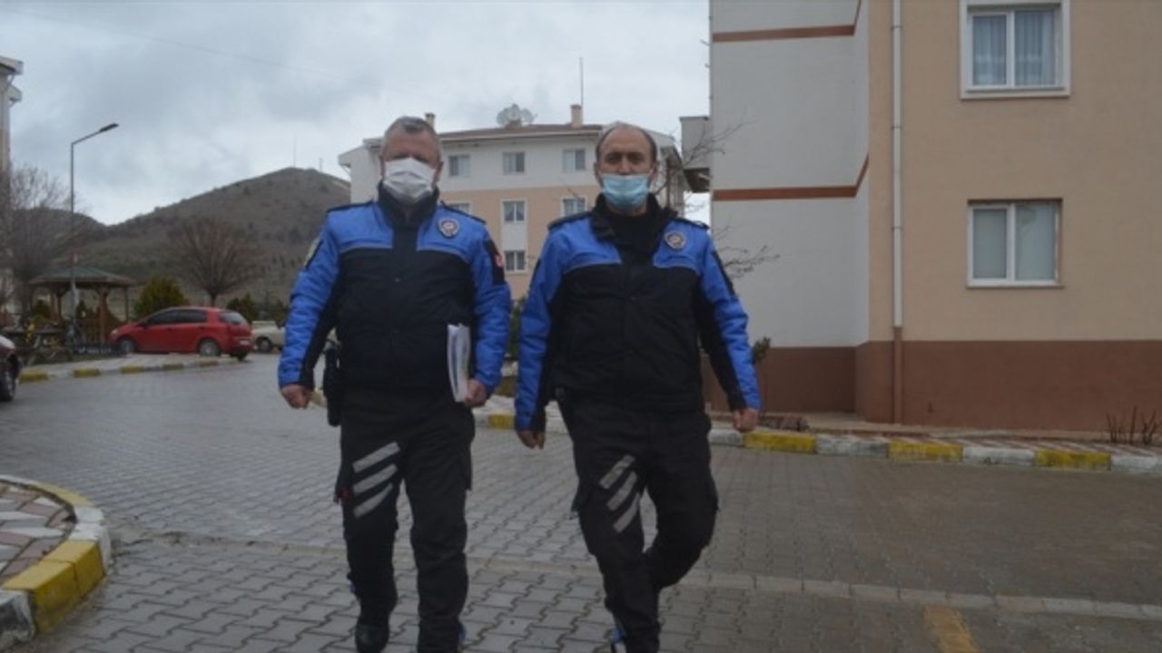 Amasya'da ev ziyaretlerini önlemek için vatandaşlar ikametlerinde uyarılıyor