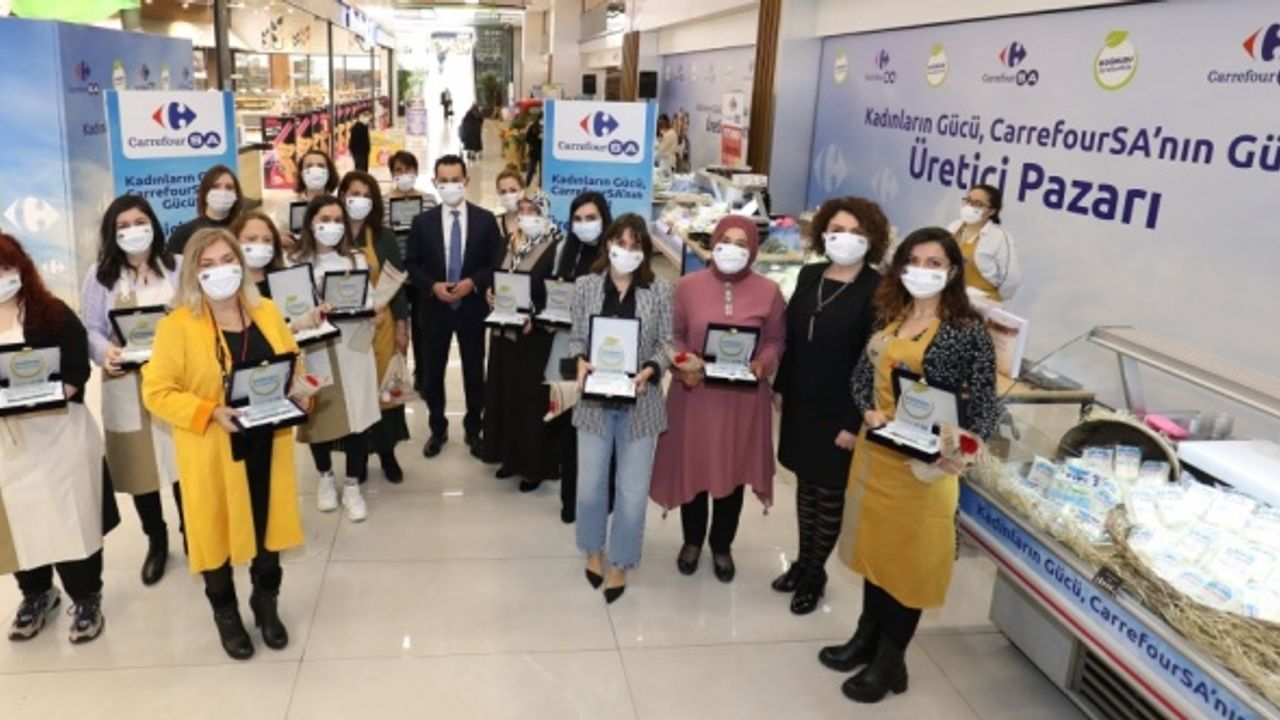CarrefourSA, 8 Mart Dünya Kadınlar Günü’nü geleneksel "Üretici Pazarı" ile kutladı