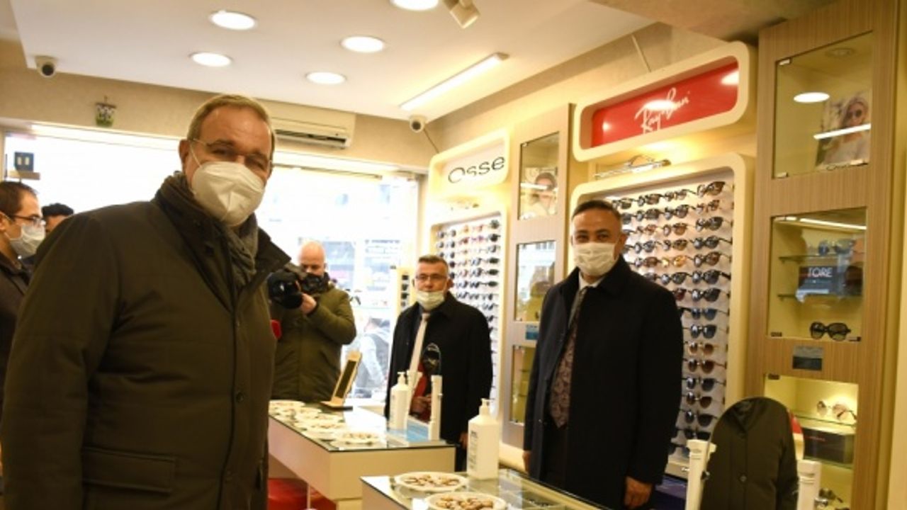 CHP Ekonomi Masası Heyeti, Çorum'da esnafı ziyaret etti