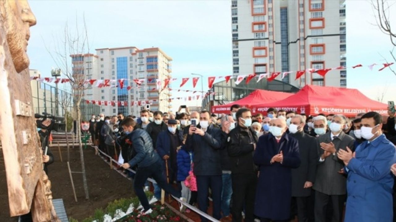 Mehmet Akif Ersoy Parkı Ve Anıtı Keçiören Sancaktepe'de açıldı