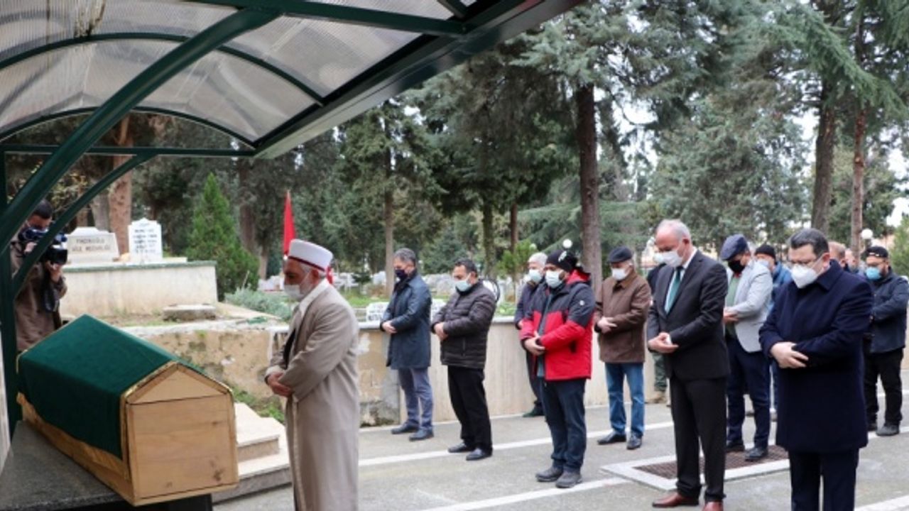 Ünlü görüntü yönetmeni Çakmakçı, son yolculuğuna uğurlandı