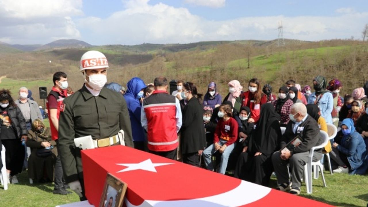 Şehit Uzman Onbaşı Hüsamettin Gökçe, Amasya'da son yolculuğuna uğurlandı