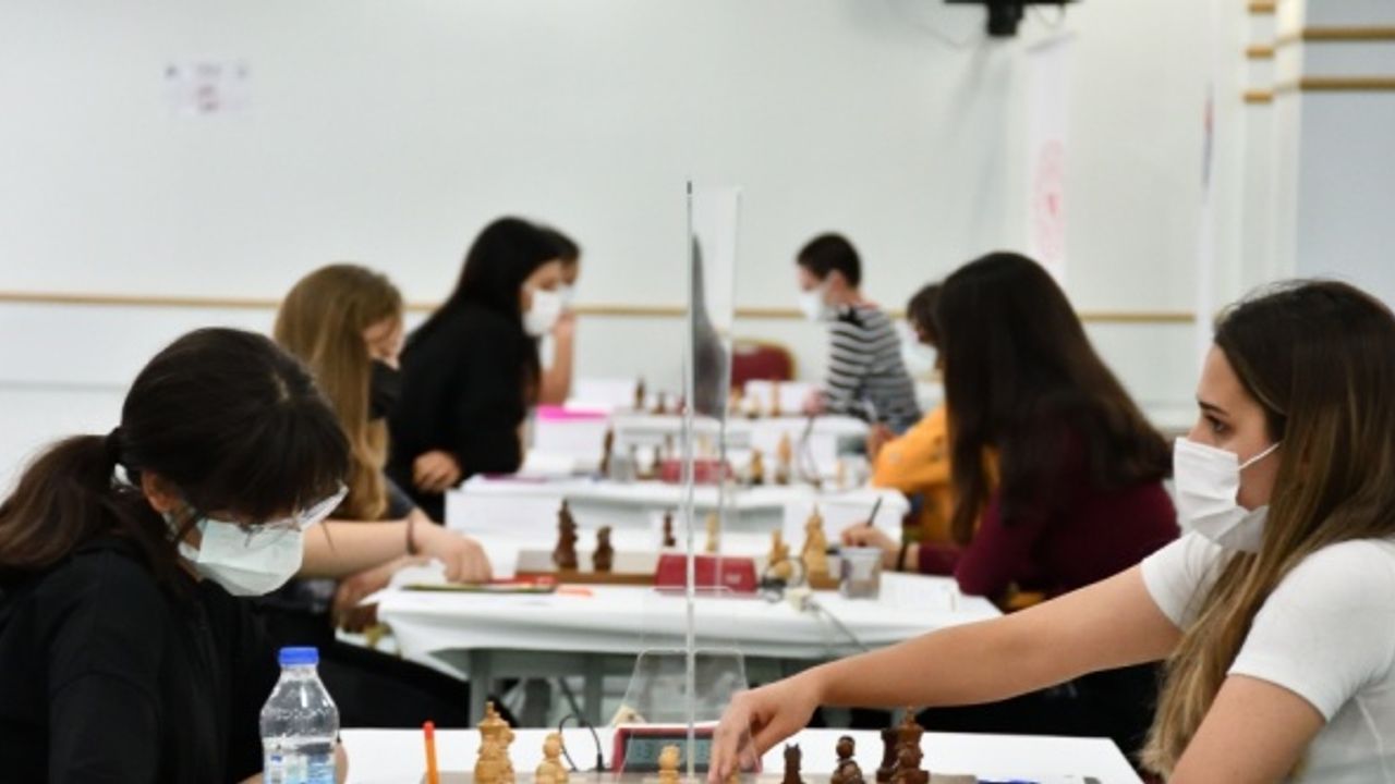 2021 Arzum Türkiye Kadınlar Satranç Şampiyonası finali, Çorum'da başladı