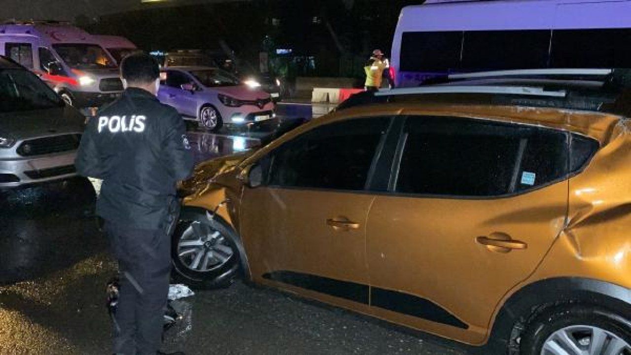 Maltepe'de trafik kazasını izlemek için yavaşlayan sürücü kazaya neden oldu