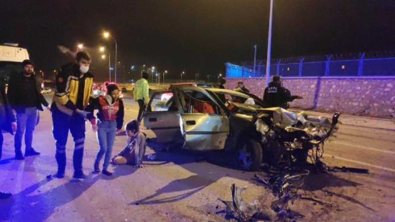 Konya'da 2 otomobil çarpıştı: 7 yaralı