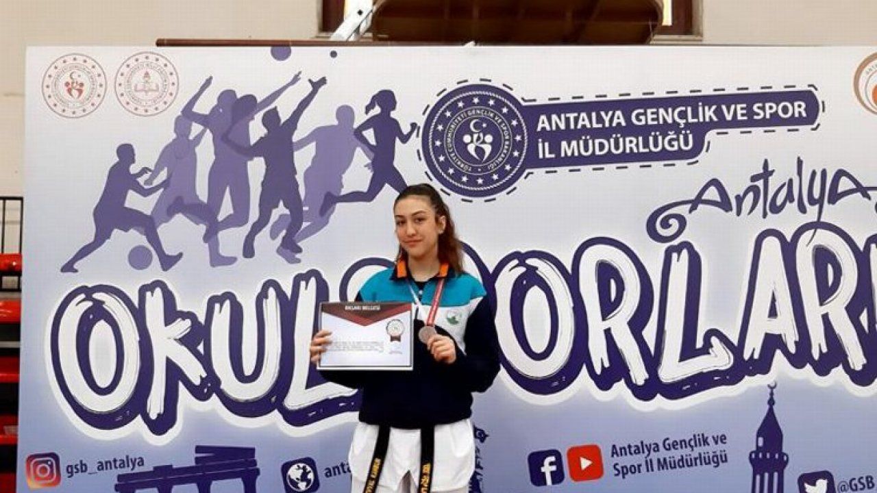 Bursa Osmangazili taekwondocudan bronz madalya