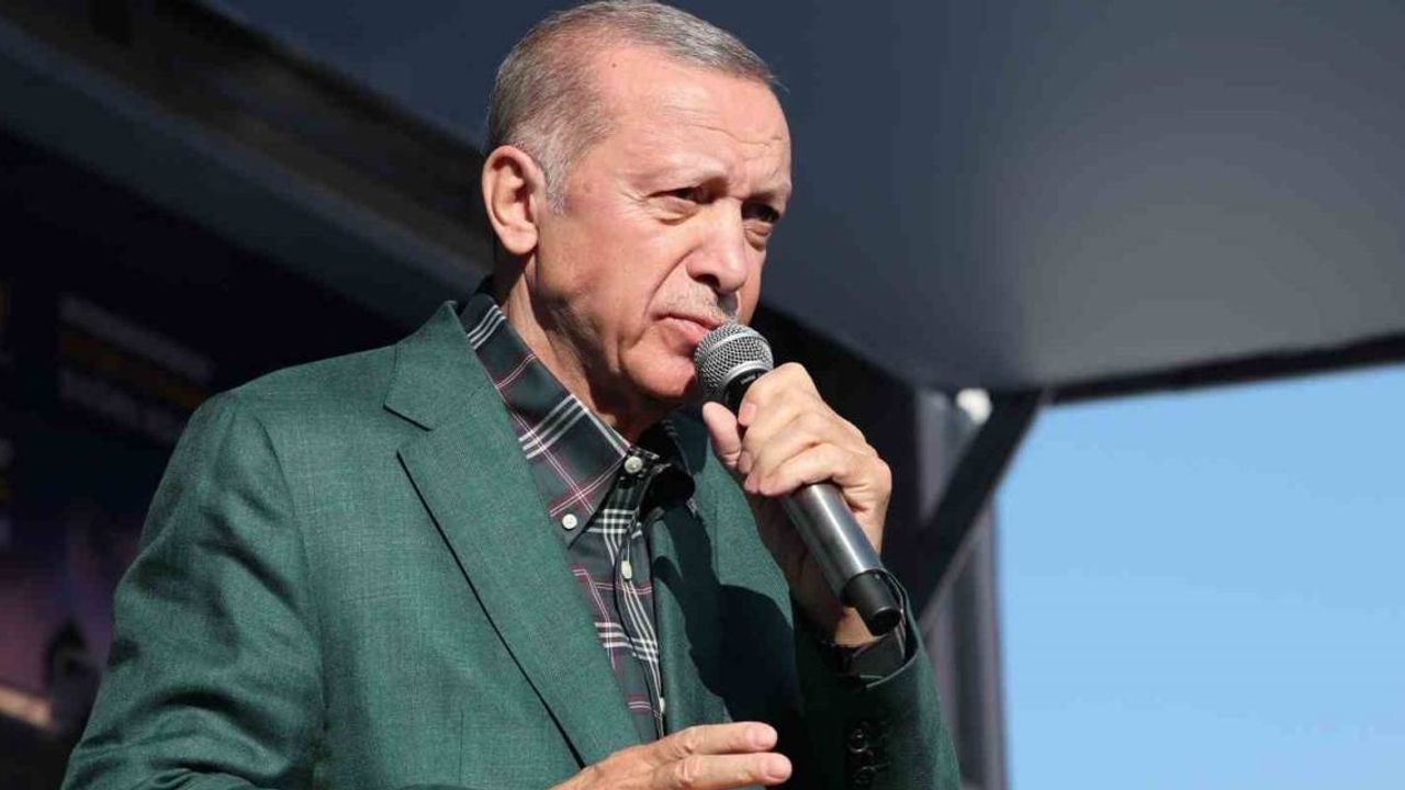 Cumhurbaşkanı Erdoğan: “koltuk Sayısını Arttırmak İçin Sağa Sola Bakan Dağıtmaktan, Kalp İşareti Yapmaktan Başka Hiçbir