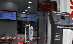 Eczanelerde temas ve bulaş riskini azaltacak cihaz tasarladı