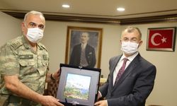 Erzurum 9. Kolordu Komutanı Tümgeneral Erhan Uzun Artvin'de