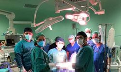 Karabük'te kalp krizi geçiren tek akciğeri olan hastaya baypas yapıldı