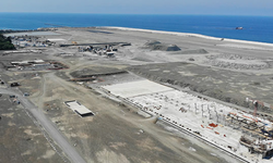Rize Havalimanı inşaatı yüzde 76 seviyelerine geldi Kaynak: Rize Havalimanı inşaatı yüzde 76 seviyelerine geldi