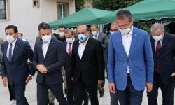 Tarım ve Orman Bakanı Pakdemirli, yardımcısı Fatih Metin'e başsağlığı diledi