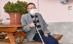 Bartın'da 103 yaşındaki Cafer dede Kovid-19'u yendi
