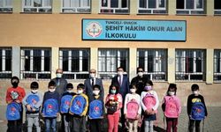 Ordu'dan Tunceli'de öğrencilere kırtasiye yardımı