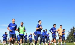Trabzonspor'da Büyükşehir Belediye Erzurumspor maçı hazırlıkları sürüyor