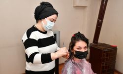 Ortahisar'da engelli vatandaşlar evlerinde ücretsiz tıraş ediliyor