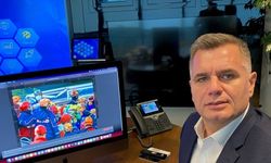 Turkcell Genel Müdürü Murat Erkan AA'nın "Yılın Fotoğrafları" oylamasına katıldı
