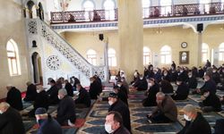 Vezirköprü İlçe Sağlık Müdürlüğünden cuma namazında Kovid-19 uyarısı