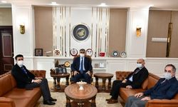 İçişleri Bakanı Soylu, şehit öğretmen Şenay Aybüke Yalçın'ın ailesiyle görüştü