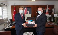 Vali Çeber'den ÇAYKUR Genel Müdürü Alim'e ziyaret