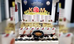 Çorum'da kaçak 24 kilogram nargile tütünü ve 11 bin 600 makaron ele geçirildi