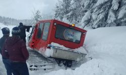 Kastamonu'da kar nedeniyle köyde mahsur kalan 2 hasta ekiplerce kurtarıldı