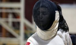 Milli eskrimciler Türkiye'yi başarılarıyla gururlandırmak istiyor