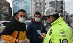 Samsun'da trafik ekipleri sürücü ve yayaları uyardı