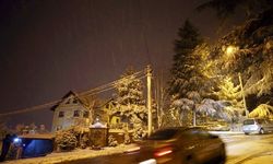 Trabzon'da kar yağışı etkili oluyor