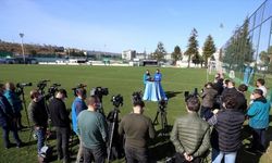 Trabzonsporlu futbolcu Bakasetas: "Kupalar kazanmak ve başarı elde etmek istiyoruz"