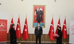 18 Mart'ta Çanakkale'de göndere çekilecek ay yıldızlı bayrak Giresun'a ulaştı