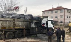 Düzce'de çıkan yangında kimyasal atık yüklü tırın dorsesi hasar gördü