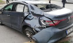 Samsun'da kazanın ardından devrilen otomobil yayalara çarptı: 1 ölü, 3 yaralı