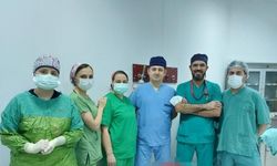 Trabzon'da karnında şişlik şikayetiyle hastaneye giden kişiden 21 kilogram tümör çıkarıldı
