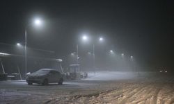 Zonguldak-İstanbul kara yolunda kar yağışı etkili oluyor