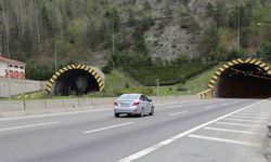 Bolu Dağı Tüneli'nden "tam kapanma" öncesi 2 günde 100 binden fazla araç geçti