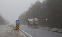 Bolu Dağı'nda kar yağışı başladı