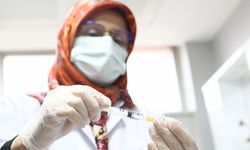 "Çok yüksek riskli" Trabzon'da 65 yaş üstü bireylerin yüzde 80'i aşılarını yaptırdı