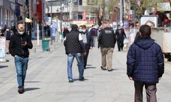 Karabük Valisi Fuat Gürel: "Bu hafta ildeki vaka sayılarında azalma bekliyoruz"