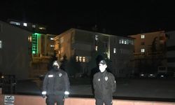 Karabük'te bir apartman Kovid-19 tedbirleri kapsamında karantinaya alındı