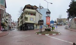 Kavak'ta Kovid-19 nedeniyle uygulanan sokağa çıkma kısıtlamasında sessizlik yaşanıyor