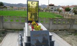 Kuvayımilliye kahramanı "Sarı Mehmet" için Osmancık'ta yaptırılan anıt mezar törenle açıldı