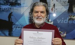 Ordulu emekli, 60 yaşında ikinci üniversite diplomasına kavuşmanın mutluluğunu yaşıyor