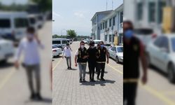 Düzce'de kar maskesiyle iş yerlerinden hırsızlık yaptıkları iddiasıyla 2 şüpheli tutuklandı