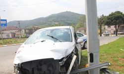 Ordu'da iki otomobil çarpıştı: 3 yaralı