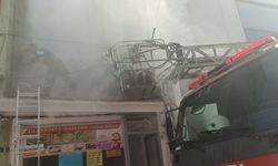 Tokat'ta yangına müdahale eden itfaiye eri dumandan etkilendi