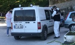 Zonguldak'ta otomobilde silahlı saldırıya uğrayan 2 kişi yaralandı