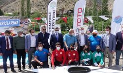 Akarsu Kano Slalom Türkiye Kupası yarışları Artvin'de başladı