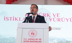 Bakan Kasapoğlu, "Atatürk ve İstiklal Yolu Yürüyüşü"ne katıldı
